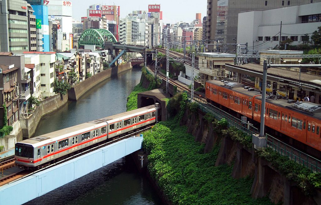 1280px tokyo public transportation l8609 1