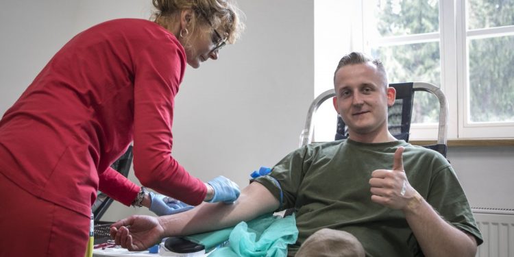 18.05.2019 - DEBLIN TSW 2LBOT 22BLP akcja oddawania krwi zorganizowana we wspolpracy z Regionalnym Centrum Krwiodawstawa w Lublinie  Fot. DWOT