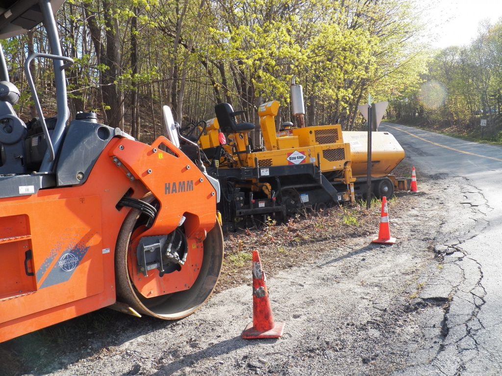 construction equipment 14046868579zs