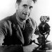 1EN-625-B1945                                          
                                        
Orwell, George (eigentl. Eric Arthur    
Blair),                                       
engl. Schriftsteller,                   
Motihari (Indien) 25.1.1903 - London          
21.1.1950.                              
Foto, um 1945.