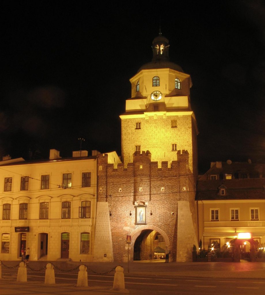 lublin brama krakowska noc2