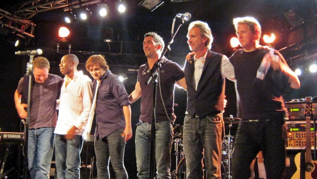 mike and the mechanics 2012 1