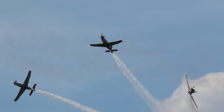 2018-06-09T15:06:47:69 , 

Fot. Piotr Michalski 


Swidnik Air Festival .