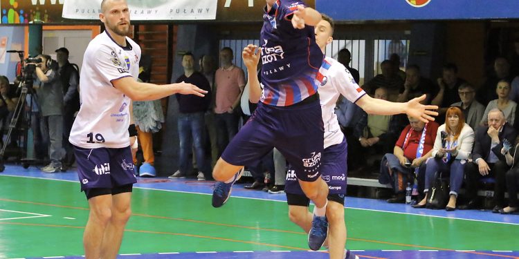 2018-04-18T19:56:39:11 , 

Fot. Piotr Michalski 



Azoty Pulawy - Gwardia Opole .
