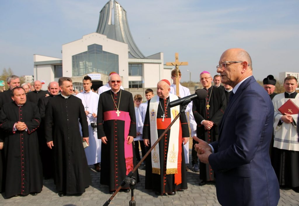 pm dziwisz009 1