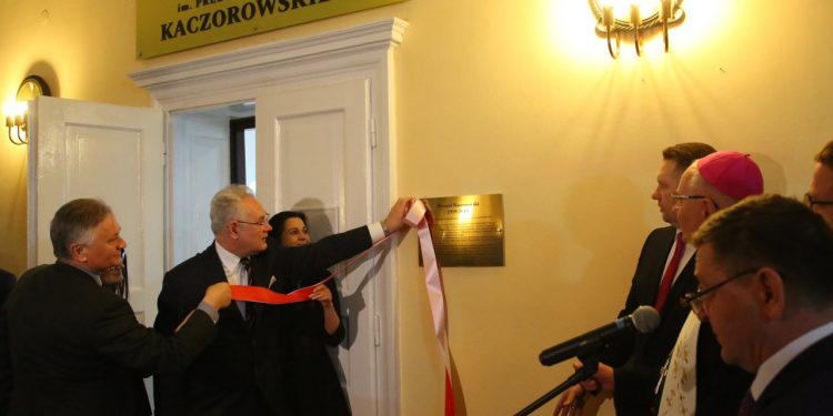 2018-12-19T11:49:18:76 , 

Fot. Piotr Michalski 


Sala im . Prezydenta Kaczorowskiego , LUW .
