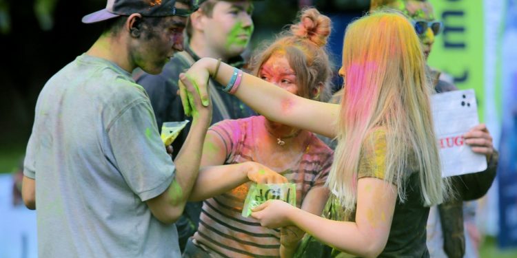 2018-05-19T16:02:14:00 , 

Fot. Piotr Michalski 


Holi Festival . Swieto Kolorow w Lublinie .
