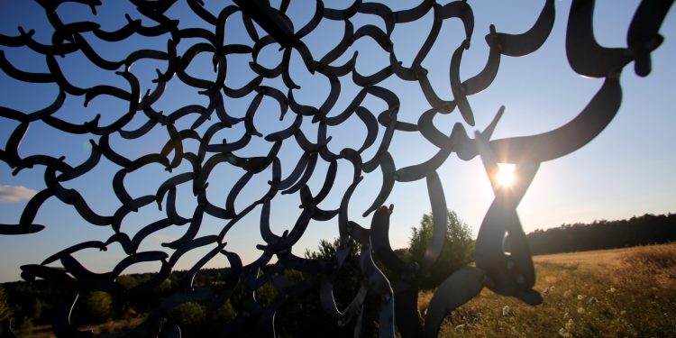 2018-07-08T19:05:33:64 , 

Fot. Piotr Michalski 


Land Art Festiwal 2018 .