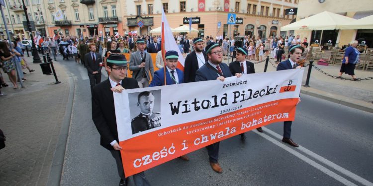 2018-05-13T14:12:30:09 , 

Fot. Piotr Michalski 


Marsz Witolda Pileckiego .
