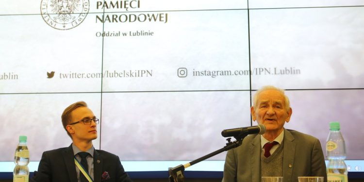 2019-05-06T12:03:16:00 , 

Fot. Piotr Michalski 

IPN . Spotkanie z Andrzej Pilecki , syn rotmistrza Witolda Pileckiego .