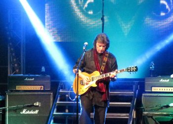 steve hackett 2013