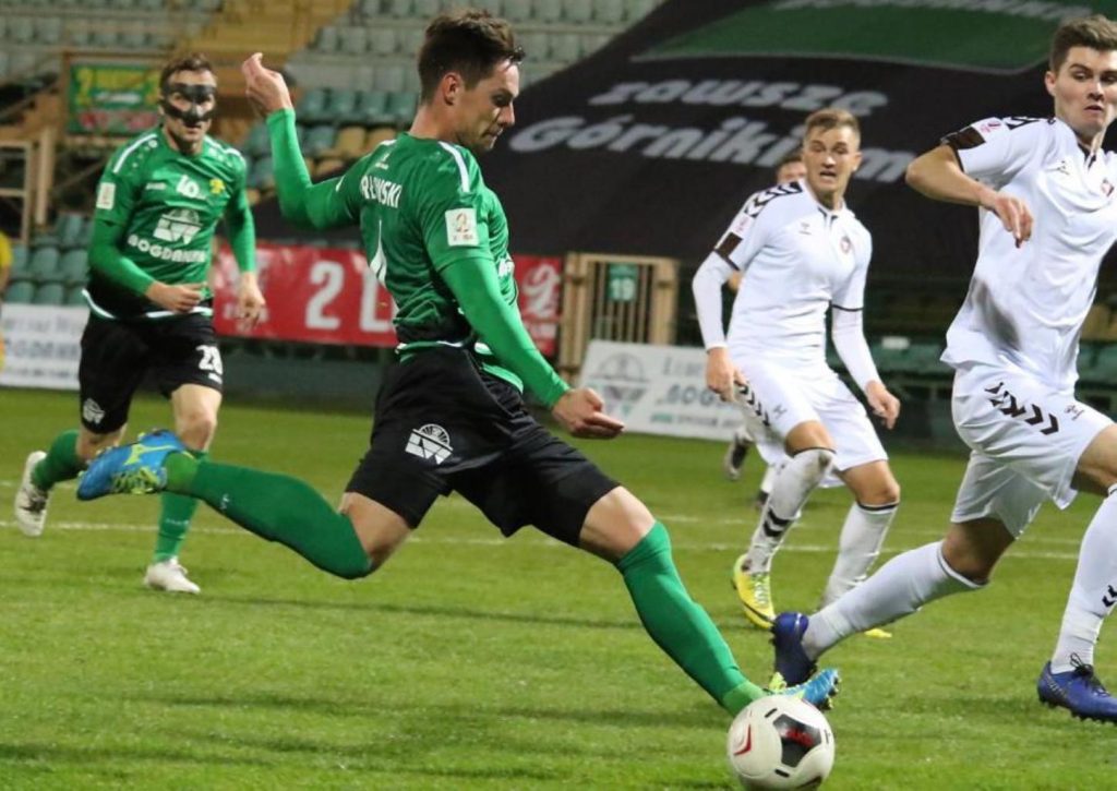 gornik 9