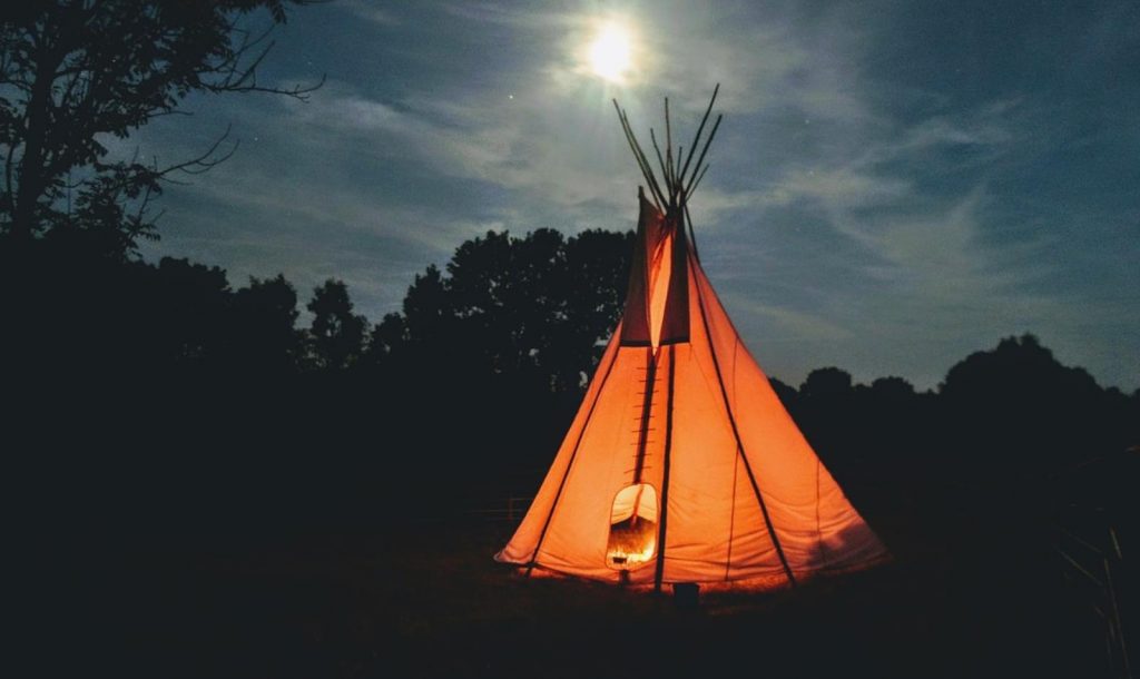 teepee 2647263 960 720 1