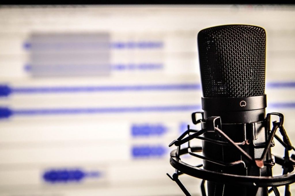 12.01.2020 „Studio wschodnie” 1 microphone 338481 960 720 1