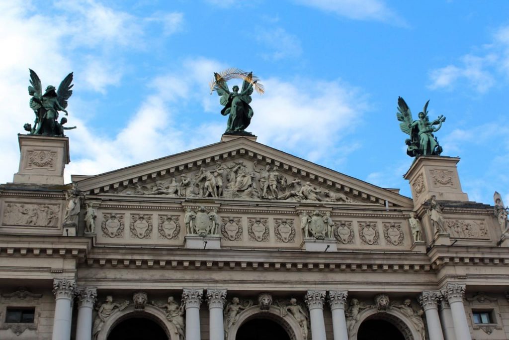 the lviv opera house 2891125 960 720 1