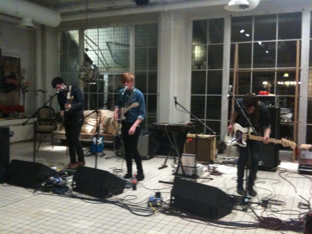 two door cinema club kitsune bluebird 1