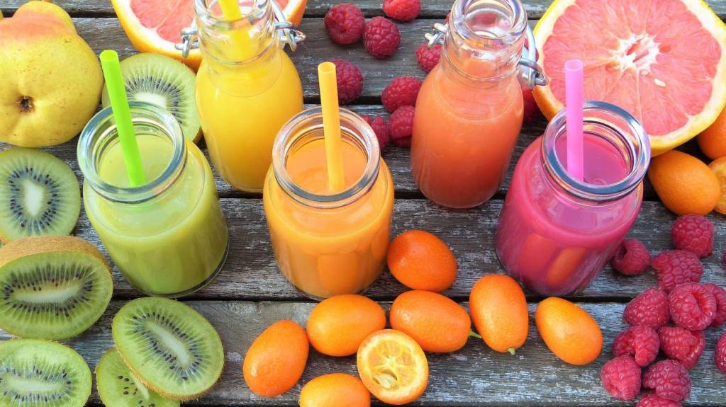 smoothies 2253423 1920 1