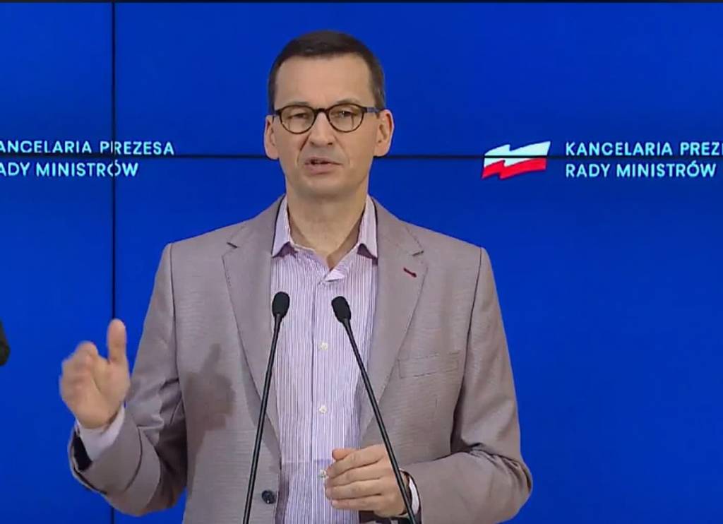 Premier: Od 4 maja udostępnienie boisk, na których będzie mogło przebywać do 6 osób 1 1222222222222222222222222222 2020 04 25 125948