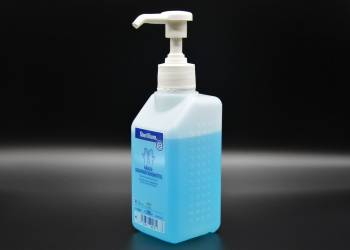 hand disinfection 4954736 1920 2020 04 15 160435