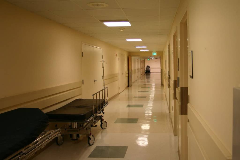 Ministerstwo Zdrowia: 248 nowych przypadków zakażenia koronawirusem, zmarło 9 osób 1 hospital 6 1518170 2020 04 24 101150