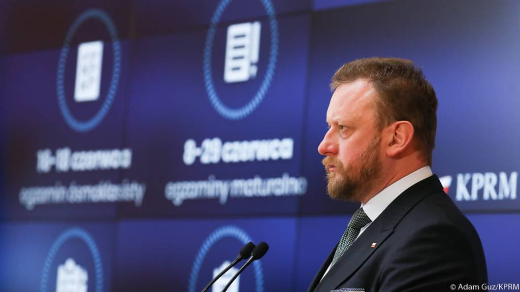 szumowski 2020 04 24 212051