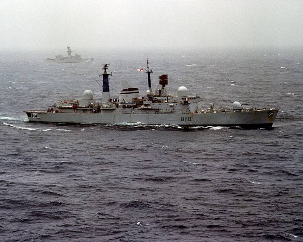 800px hms coventry d118 2020 05 23 121228