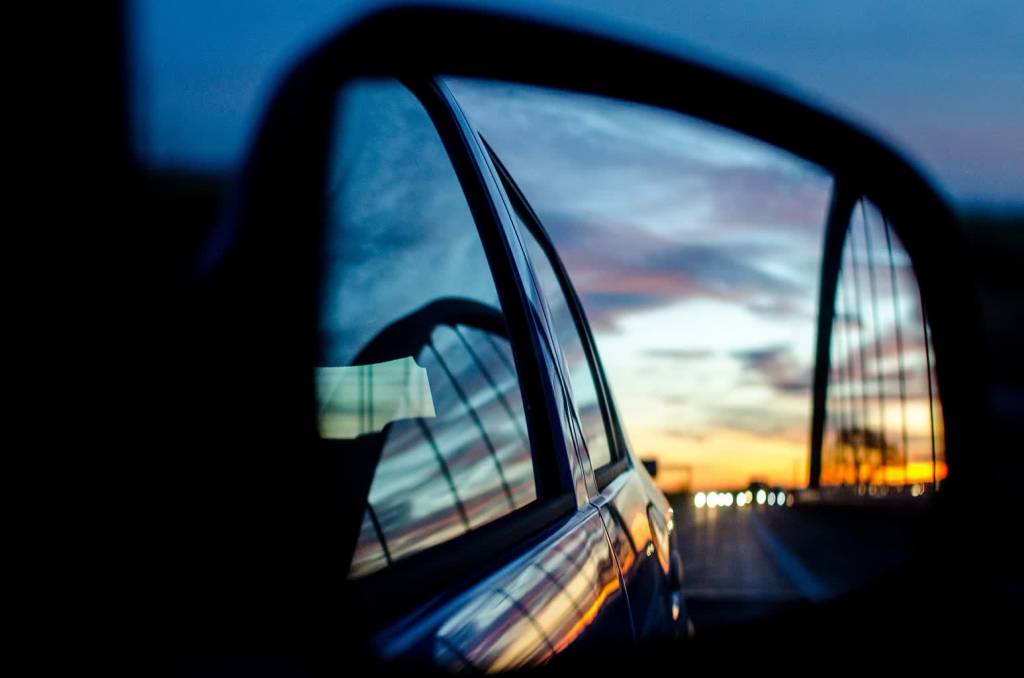 rear mirror 1119717 1920 2020 11 07 091830