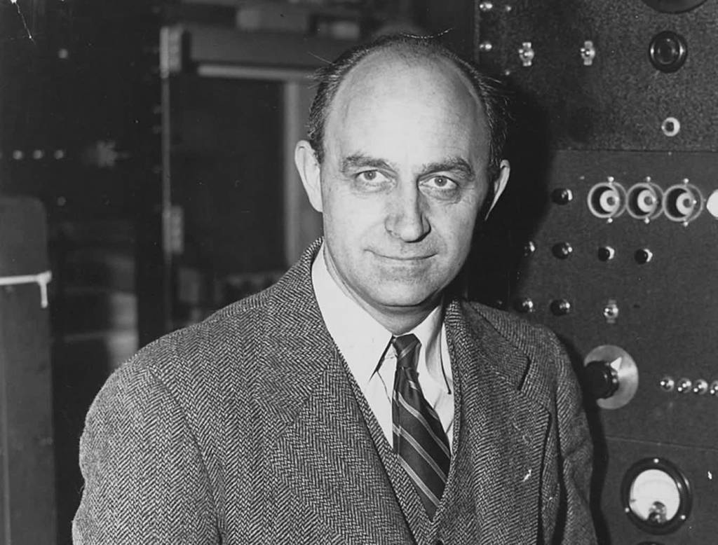 800px enrico fermi 1943 49 2020 12 02 082202