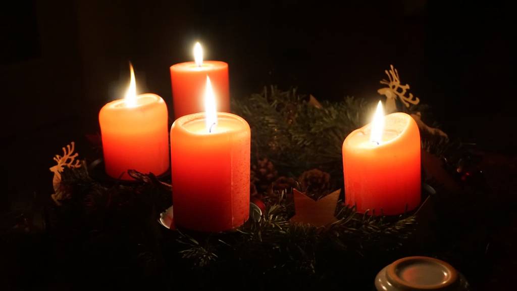 advent wreath 1945456 1920 2020 12 12 162933