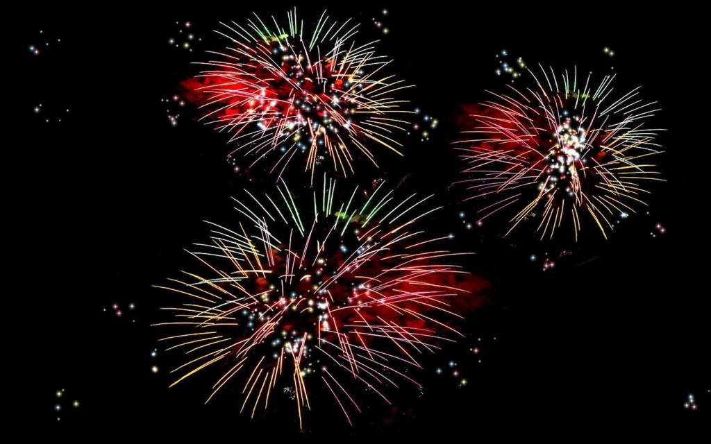 fireworks 1926118 1280 2021 01 01 163016