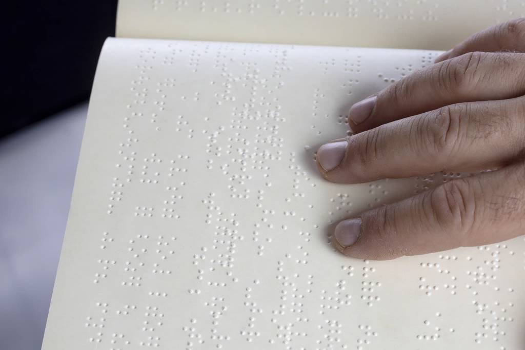 braille 5496159 1920 2021 03 18 143338