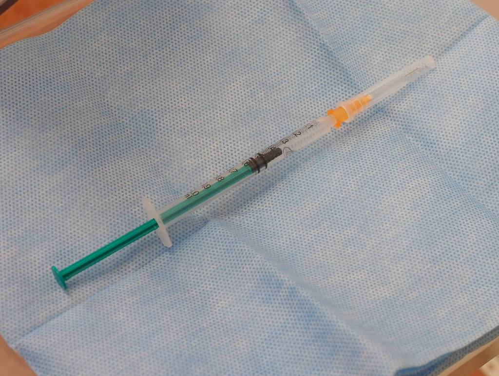 Według pierwotnych deklaracji szczepionki Johnson & Johnson pojawią się w maju 1 img 20210212 173520 2021 03 23 153116