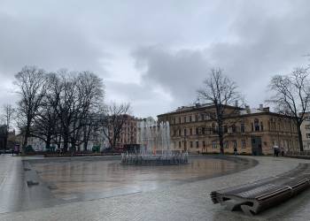 fontanna na placu litewskim 1 2021 04 22 194950
