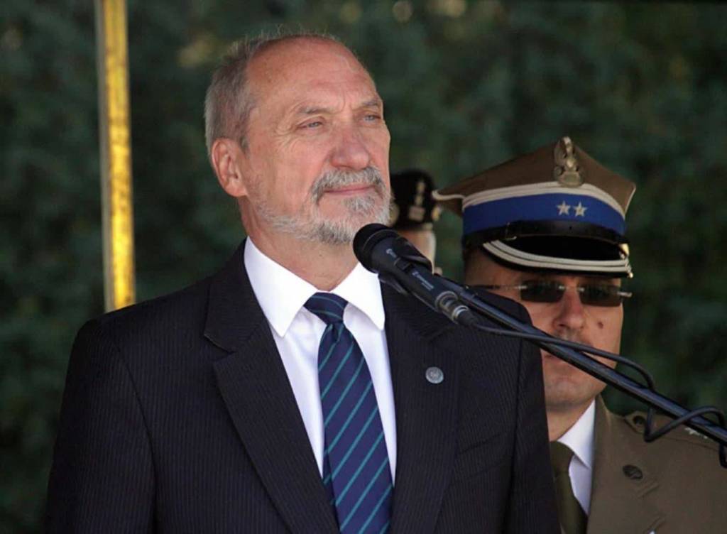 macierewicz 2021 04 10 163636