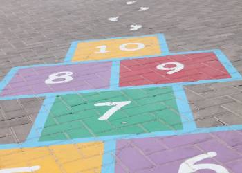 hopscotch 3878606 1920 2021 05 28 133134