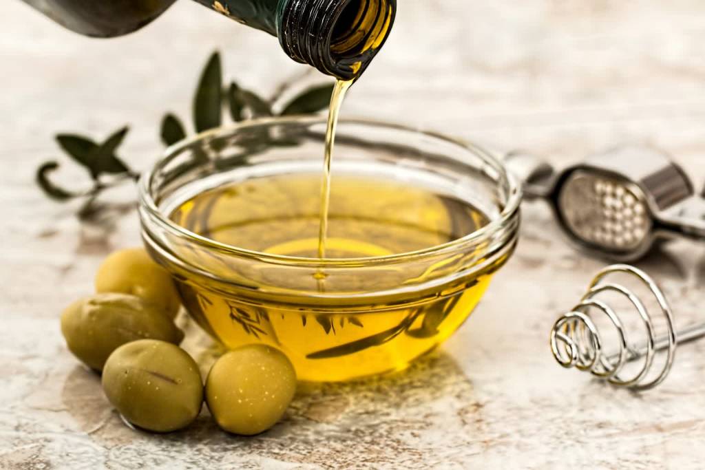 olive oil 968657 1920 2021 08 23 140919