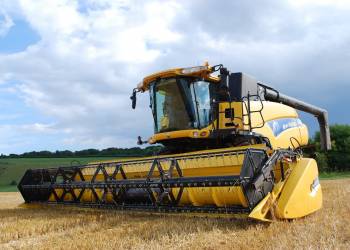 combine harvester gdccce4c79 1920 2021 12 05 104609