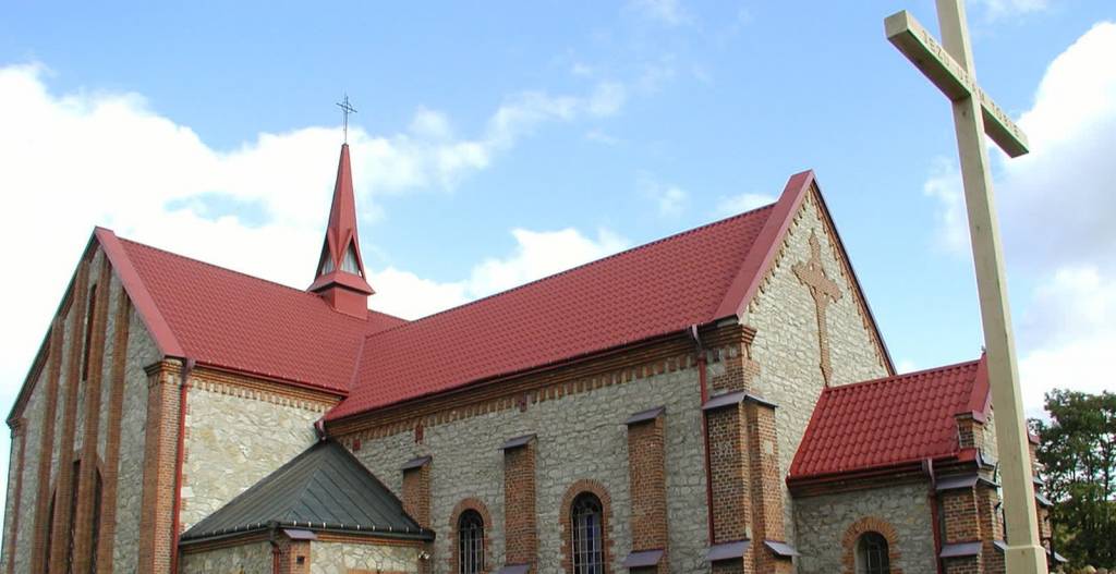 1280px kosciol parafialny w lubyczy krolewskiej 2022 01 01 184503
