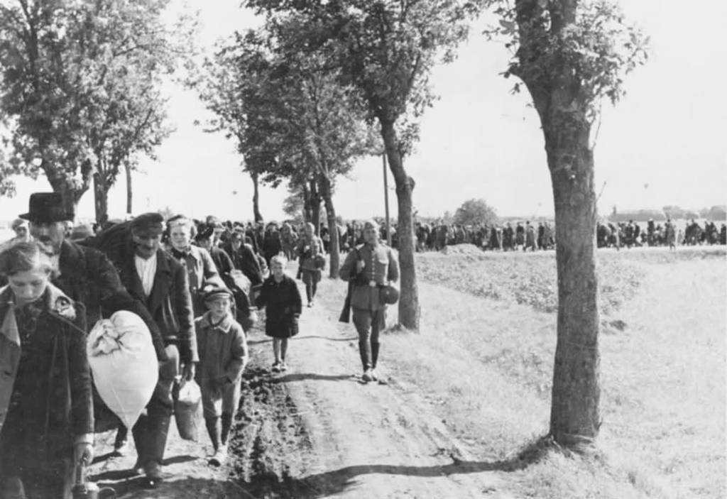 bundesarchiv r 49 bild 0131 aussiedlung von polen im wartheland 2022 01 28 100433