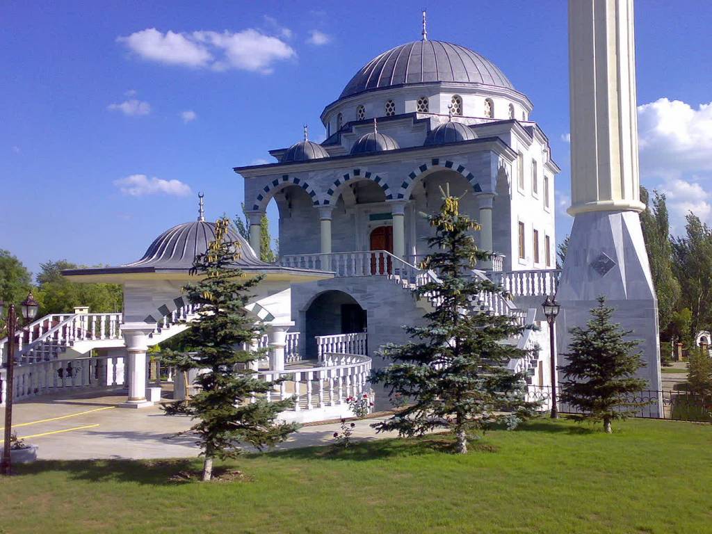 1280px mosque in mariupol 2022 03 12 105242