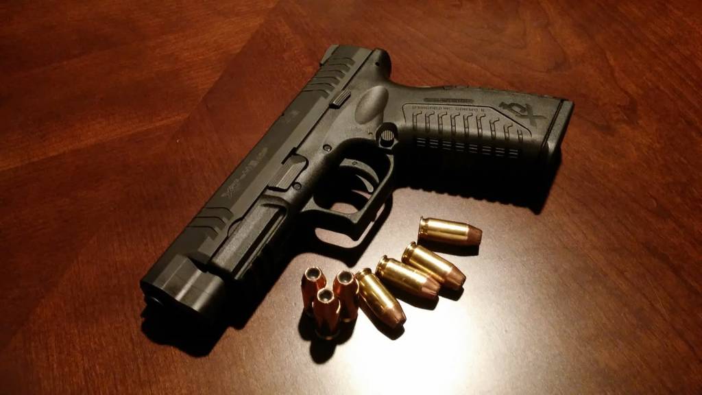 handgun g0007cfce0 1920 2022 03 30 142945