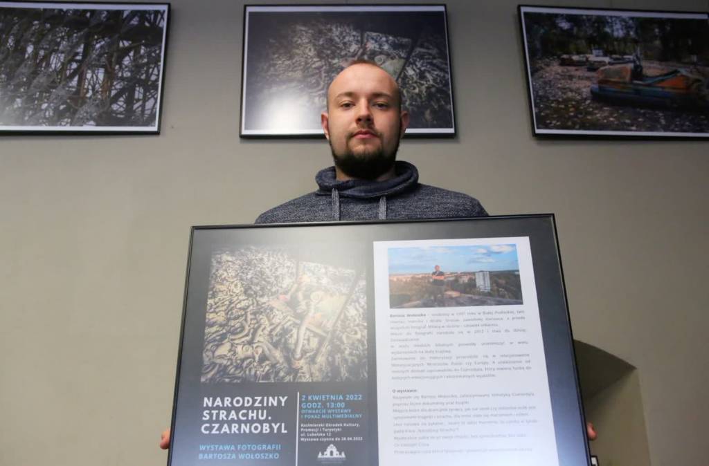Wernisaż wystawa Bartosza Wołoszko pt.: "Narodziny strachu. Czarnobyl" 1 pm woloszko 020422 007 2022 04 02 155034
