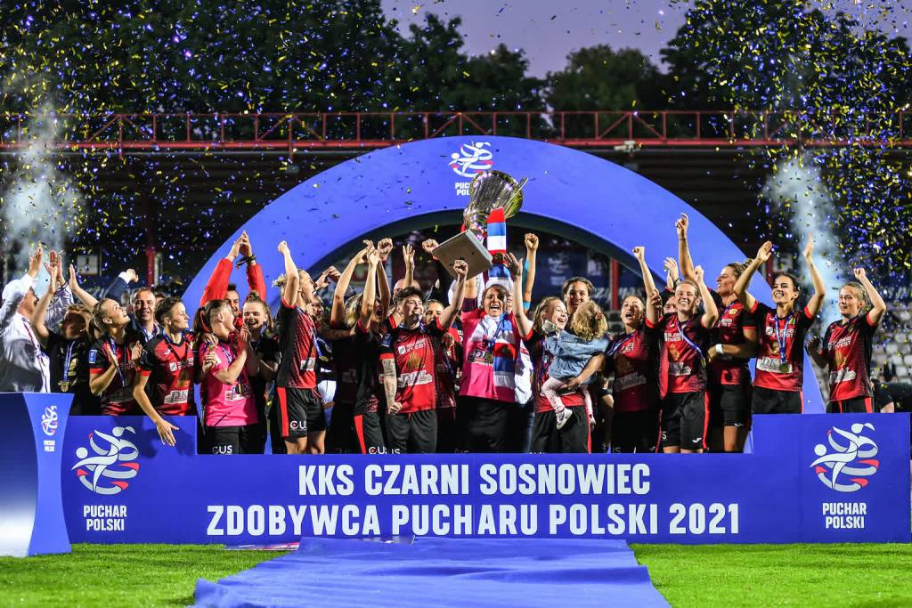 czarni sosnowiec z pucharem polski 2021 fot. paula duda pzpn 2022 05 25 223124