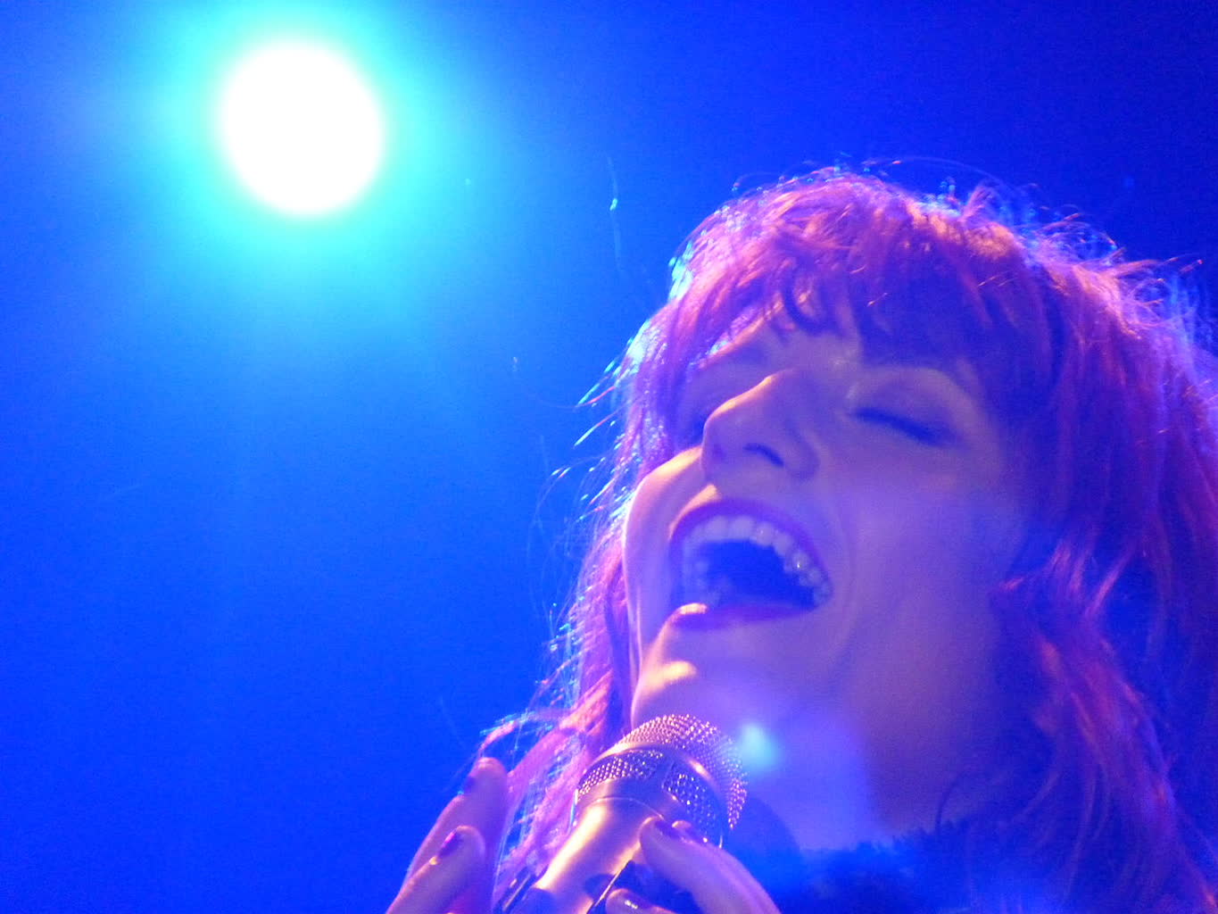 1280px florence the machine performing at terminal 5 new york 1.11.10 2022 06 11 091238