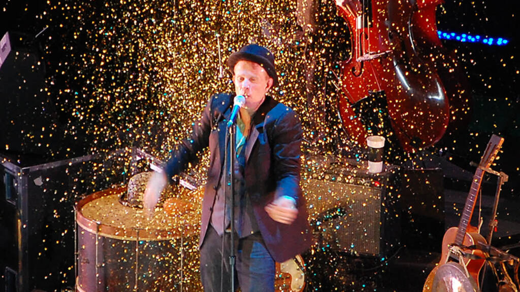 tom waits praha 2008 2022 12 09 152434